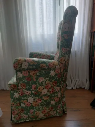 Poltrona vintage a fiori