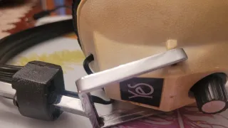 Auriculares cascos retro años 80