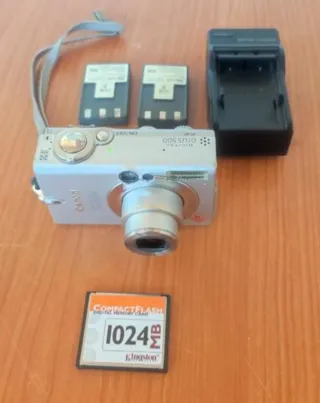 Cámara Canon Ixus 500 Plata