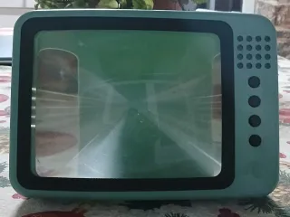 Amplificador móvil forma TV