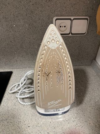 Plancha Tefal blava i blanca