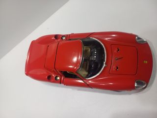 Bburago Ferrari 250 LM 1/24