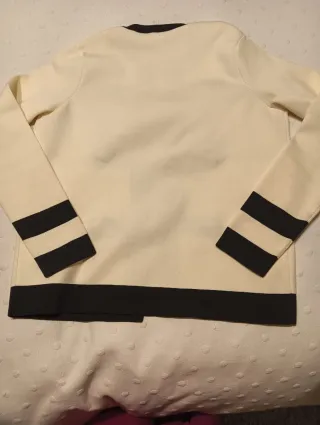 Chaqueta Mango Talla como S, Blanco roto y Negro