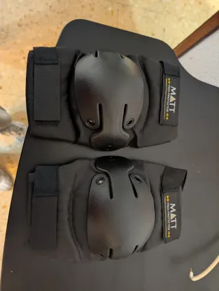 Rodilleras MATT Pro-Protector a patinar ajustable