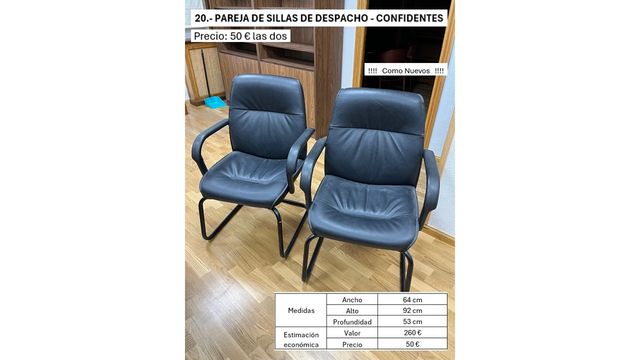 Mesa de despacho de madera oscura