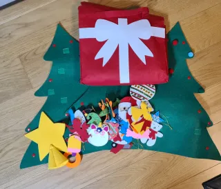 Árbol de Navidad Fieltro Decorado