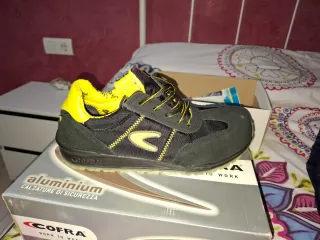 Zapatos de seguridad Cofra