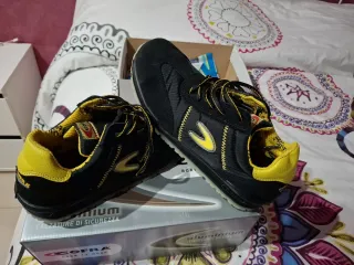 Zapatos de seguridad Cofra