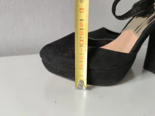 Sandalias tacón Lefties