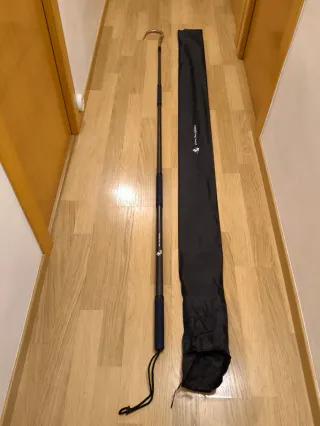 Garfio de pesca de fibra de carbono y acero