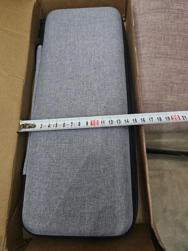 Fondello semirigido per tastiera - Nuovo