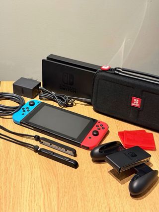 Nintendo Switch (V1) Blu e Rosso