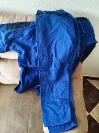 Kimono Jiu Jitsu Venum Contender A3.5