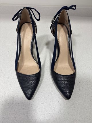 Zapatos de tacón piel azul oscuro