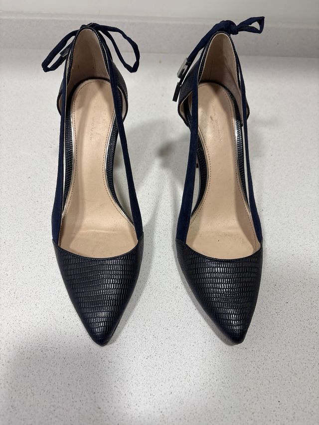 Zapatos de tacón piel azul oscuro