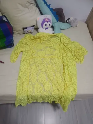 Blusa erótica encaje amarilla talla única