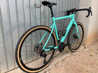 Bici Gravel Megamo Jakar 30 + ruedas de carretera