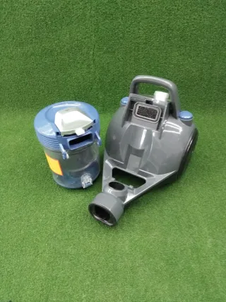 Aspiradora sin bolsa Amazon Basics