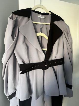 Traje Dew & Corch Gris y Negro