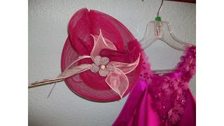 Vestido de madrina y tocado