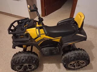 Quad Infantil Negro y Amarillo