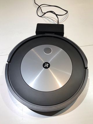 Roomba j7
