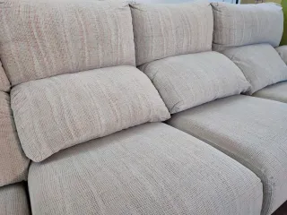 Sofá chaise longue tela beige y marrón