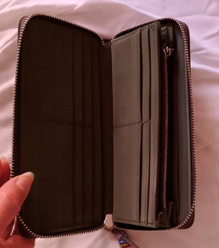 Monedero billetero Parfois verde. Regalo neceser