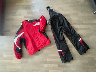 Conjunto Spyder Hombre Rojo y Negro