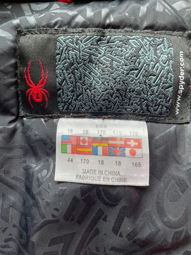 Conjunto Spyder Hombre Rojo y Negro