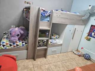 Litera infantil sin colchón.