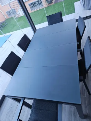 Mesa y 6 Sillas de Jardín