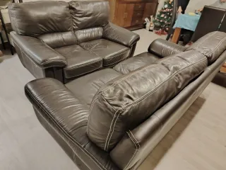 2 Sofás de Piel Marrón
