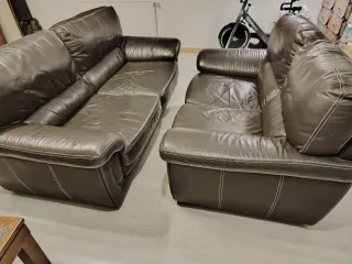 2 Sofás de Piel Marrón