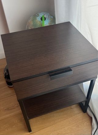 2 Mesitas de Noche Ikea Madera y Metal