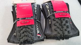 Cubiertas Vittoria Mezcal y Barzo 29x2.35 TLR