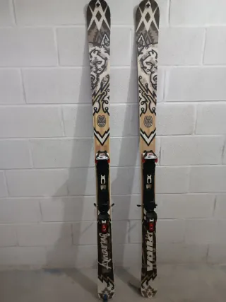 Esquís de travesía