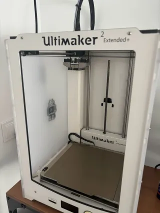 Impresora 3D Ultimaker 2 Extended+