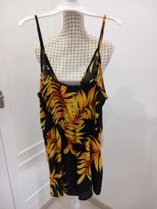 Mono corto estampado hojas verano