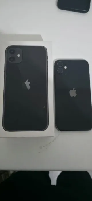 iPhone 11 64GB Nero