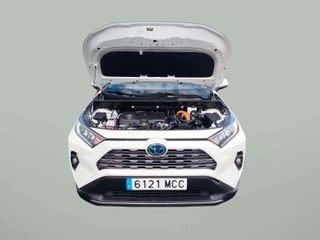 Toyota RAV4 220H 4WD 2022