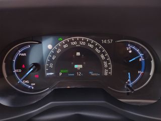 Toyota RAV4 220H 4WD 2022