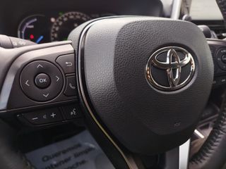 Toyota RAV4 220H 4WD 2022