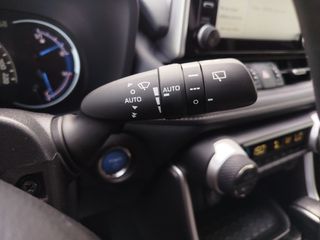 Toyota RAV4 220H 4WD 2022