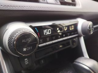 Toyota RAV4 220H 4WD 2022