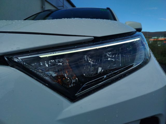 Toyota RAV4 220H 4WD 2022