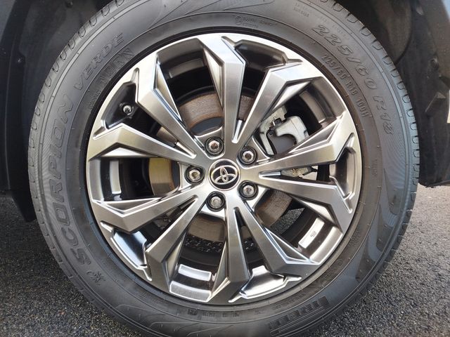 Toyota RAV4 220H 4WD 2022