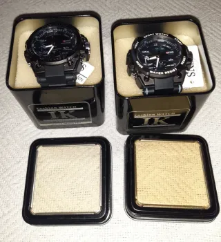 1 Reloj Deportivo Militar. Dos Esferas Con caja