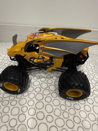 Coche de Juguete Bakugan Dorado