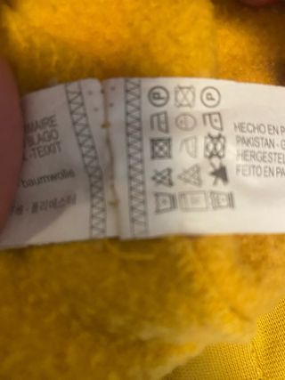 Sudadera Pull&Bear amarilla chico en talla S